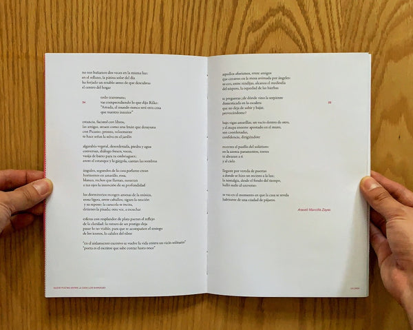 Nueve poetas visitan la Casa Luis Barragán