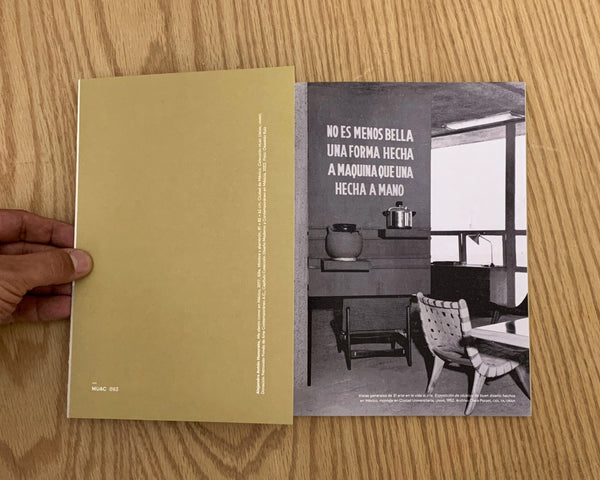 Una modernidad hecha a mano. Diseño artesanal en México, 1952-2022. A Handmade Modernism. Artisanal Design in Mexico, 1952-2022. Booklet