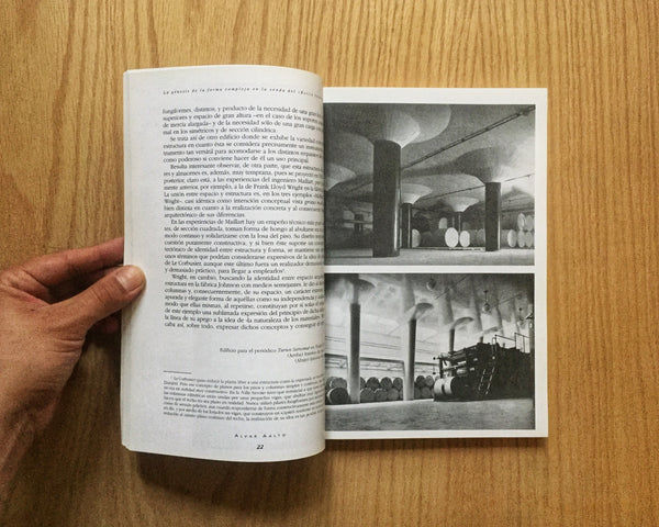 Alvar Aalto, Antonio González Capitel