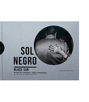 Sol Negro, Mujeres en la fotografía
